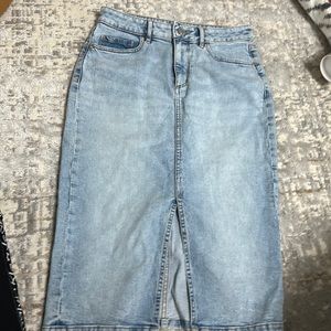 Denim skirt